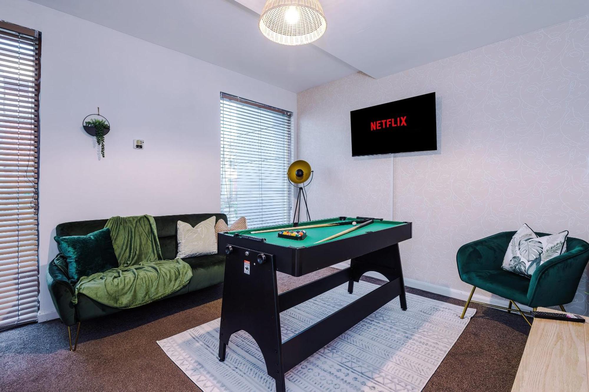 Rest&Recharge At A Spacious Townhouse By The Etihad Villa Manchester Ngoại thất bức ảnh